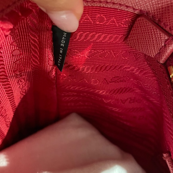 Prada bag (authentic) - Picture 9 of 9